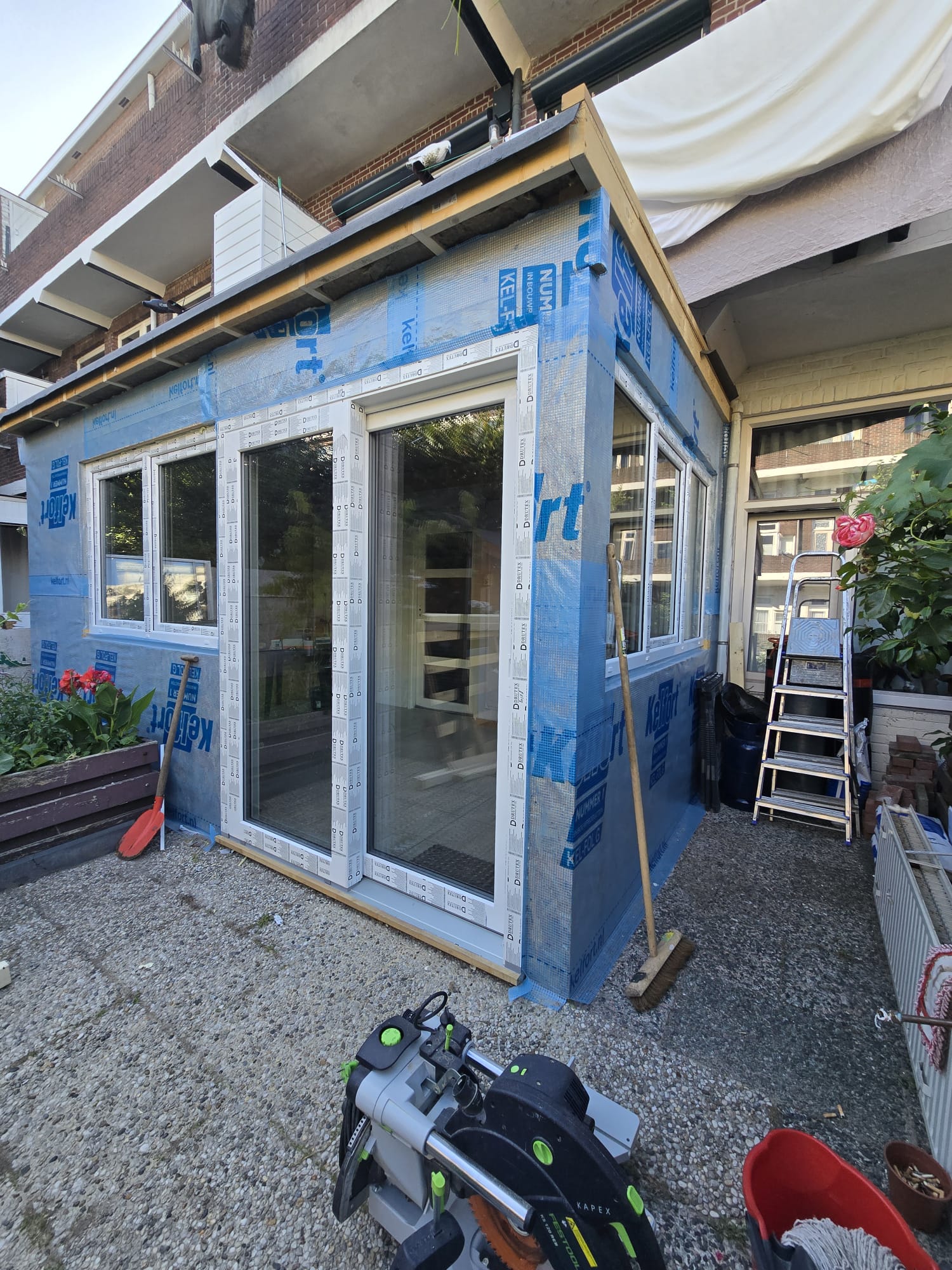 Dordrecht — IGLO 5 kozijnen, deuren & terrasaanbouw — foto 10