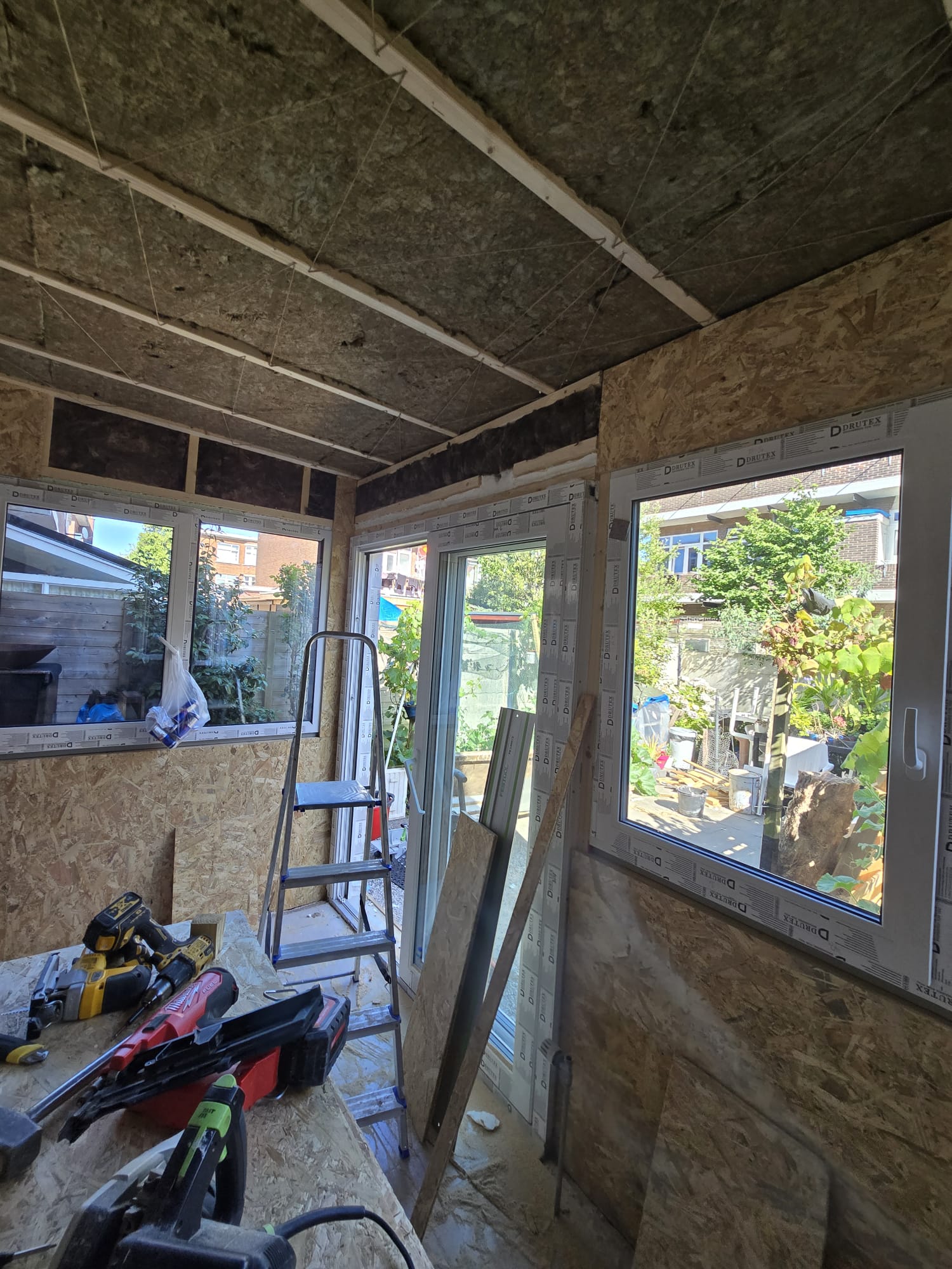 Dordrecht — IGLO 5 kozijnen, deuren & terrasaanbouw — foto 2