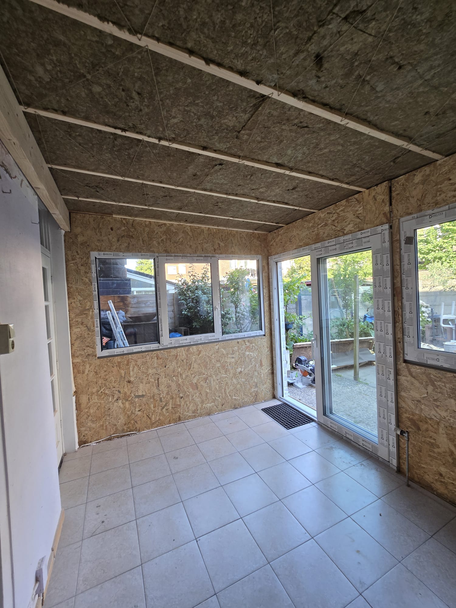 Dordrecht — IGLO 5 kozijnen, deuren & terrasaanbouw — foto 3