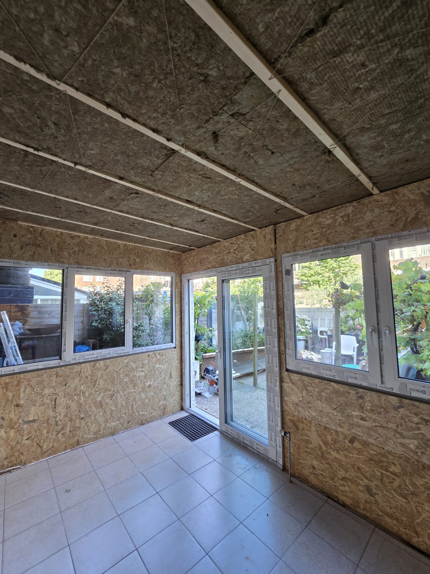 Dordrecht — IGLO 5 kozijnen, deuren & terrasaanbouw — foto 5