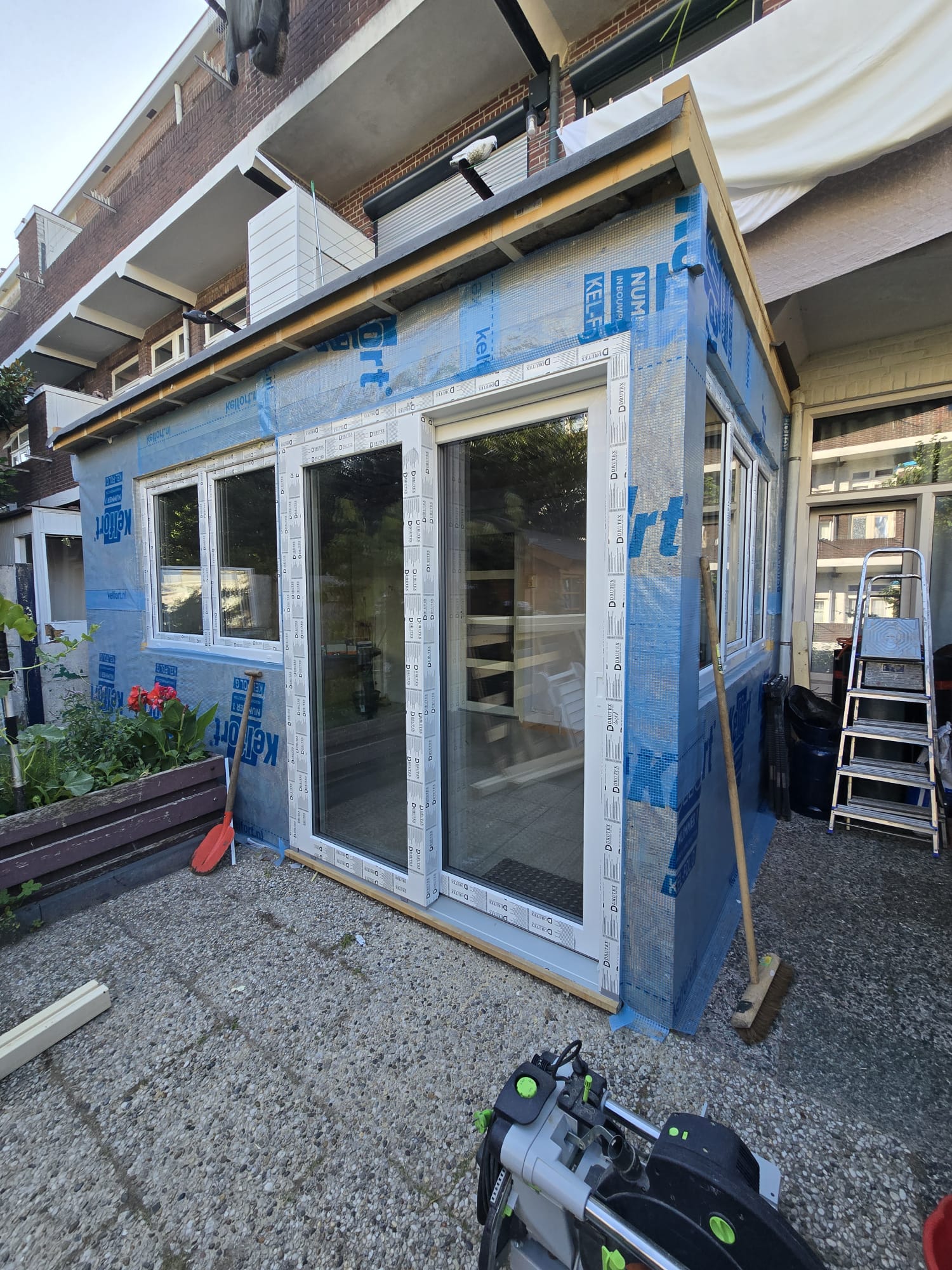 Dordrecht — IGLO 5 kozijnen, deuren & terrasaanbouw — foto 9